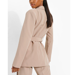 Ensemble tailleur décontracté et élégant pour femme, beige, col mandarin, manches longues, ceinture à nouer, couleur unie, tissu tricoté, anti-plis - Product Image 2