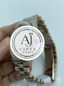 AARVA JEWELS นาฬิกาข้อมือผู้หญิงสุดหรู ตัวเรือนสแตนเลสสตีลประดับเพชร Miyota ขนาด 38 มม. ระบบอนาล็อก ควอตซ์ แสดงวันที่ สายแบบพับได้ขนาด 20 มม. - Product Image 2