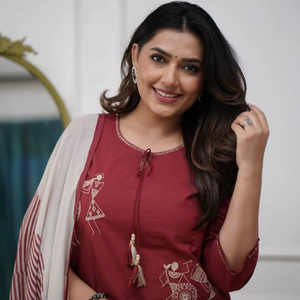 Elegante Conjunto de Kurti con Forro de Algodón para Fiestas y Eventos - Product Image 1