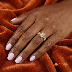 Luxury 14K Gold Radiant Shape Diamond Wedding <b>Ring</b> with <b>Split</b> Shank and Micro Pave Setting for Women - Product Image 4