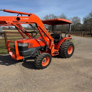 Tracteur agricole Kubota L2800 50HP avec boîte de vitesses automatique 4x4, prix de gros, livraison rapide, en stock, vente immédiate à l'exportation - Product Image 6
