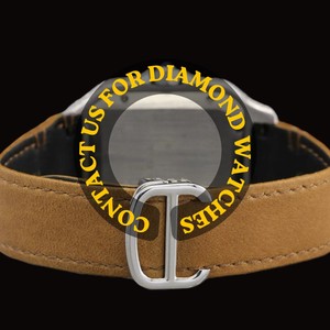 Reloj de Lujo con Diamantes Moissanite, Caja Cuadrada Personalizada, Esfera con Números Romanos, Correa de Cuero Amarillo, Estilo Clásico - Product Image 3