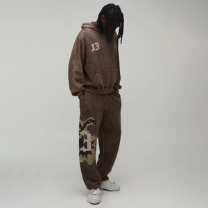 Pantalon de jogging Scorpion marron délavé coupe droite avec cordon de serrage, imprimé personnalisé éco-responsable, style streetwear pour homme - Product Image 4