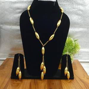 Parure de bijoux plaqué or avec perles ovales, collier en Y fait main en laiton avec pampilles et boucles d'oreilles, ensemble de bijoux ethniques de mariée en gros - Product Image 3