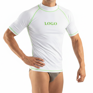 Camiseta de Protección Solar Ligera para Hombre, Tejido Elástico Transpirable, Ajuste Cómodo, Secado Rápido, Traje de Baño Perfecto, Camiseta de Protección Solar Diaria para Hombre - Product Image 5