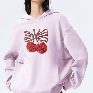 Parche Termoadhesivo Grande de Lentejuelas Bordadas con Diseño de Lazo de Bastón de Caramelo Navideño y Cereza para Ropa, Bolsos y Decoración Festiva - Product Image 2