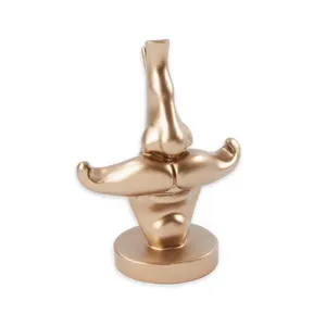 Escultura de Hierro Hecha a Mano Contemporánea, Adorno Artístico para Proyectos de Interiores Residenciales de Diseño en Todo el Mundo, Latón Chapado en Oro - Product Image 1