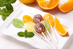 Multifunctionele Volautomatische Lolly Productielijn Kan Harde Snoepjes Produceren Met Verschillende Vormen Om Uit Te Kiezen - Product Image 5