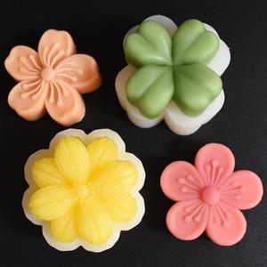 Flower <b>Candle</b> Cherry Blossom Peach Blossom Four Leaf Clover Margaret Flower Flower <b>Candle</b> Gypsum <b>Candle</b> Silicone <b>Mold</b> - Product Image 4
