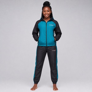 Premium <b>Women's</b> <b>Windbreaker</b> Tracksuit Comfortable Breathable Eco Friendly Top Quality Custom <b>Women</b> <b>Windbreaker</b> Tracksuit Sets - Product Image 1