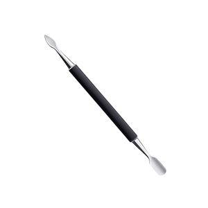 Pousse-cuticules en acier inoxydable à double extrémité, fabriqué au Pakistan, en métal, pour retirer les cuticules. - Product Image 4