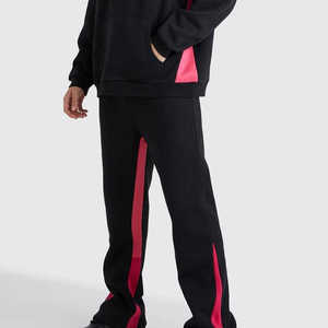 Ensemble de survêtement à capuche noir pour homme avec empiècements roses, poches latérales, coupe ample, en polaire respirante, style streetwear, pour l'hiver - Product Image 3