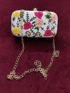Women Embroidered Clutch Bag <b>Floral</b> Evening Handbag Metal Frame Chain Strap Party Wedding Ethnic <b>Box</b> Purse Design - Product Image 3