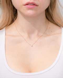 จี้เพชรทรงกลมแบบ Halo ชุบทองคำ 14K สีโรสโกลด์ พร้อมสร้อยคอสุดหรู - Product Image 3