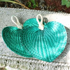 Abanico de Mano Hecho a Mano con Hojas de Palma de Bambú de Vietnam, con Pintura Decorativa, Color y Logotipo Personalizados, Regalo Promocional para Bodas y Fiestas - Product Image 3