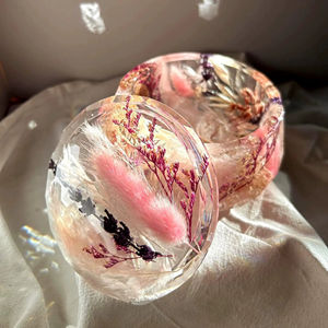 Caja de Resina Floral Hecha a Mano de Primera Calidad, Organizador Decorativo para Guardar Joyas, Pequeño Regalo de Joyería de Resina Personalizado - Product Image 1