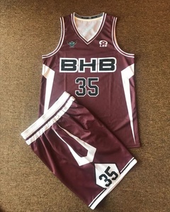 Uniforme de baloncesto personalizado de secado rápido transpirable 100% tela de malla de poliéster impresión por sublimación bordado Unisex al por mayor - Product Image 1