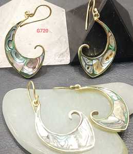 Gold Plated <b>Abalone</b> <b>Shell</b> Inlay Minimalist Bohemian Style Women's Hoop Earrings - Product Image 1