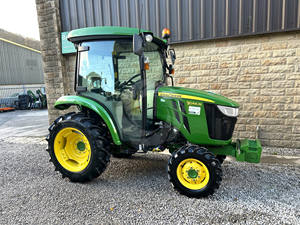 Offre Spéciale : Tracteur Diesel John Deere 3046R 4x2 d'occasion, Mini-tracteur à roues avec moteur de 40 CV, boîte de vitesses, roulement et moteur pour l'agriculture - Product Image 6