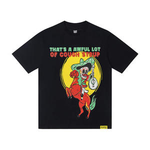 T-shirt graphique pour homme en coton de qualité supérieure, parfait pour un confort quotidien et un look streetwear moderne - Product Image 1