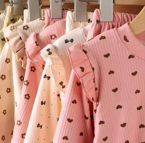 Chemise florale pour filles de 1 à 7 ans, automne et hiver, manches volantées, dentelle, manches longues, t-shirt polyvalent pour petite fille, haut simple - Product Image 3