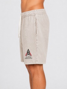 Shorts décontractés pour hommes fabriqués avec un tissu de qualité offrant un confort supérieur, un style moderne et des performances fiables au quotidien - Product Image 2