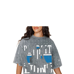 T-shirts personnalisés en coton 100% French Terry noir avec broderie et strass pour hommes - Product Image 4