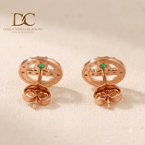 Boucles d'oreilles clous en or rose massif 14 carats certifiées IGI avec diamant de laboratoire et émeraude colombienne pour femme, bijoux à taille brillante ronde - Product Image 5