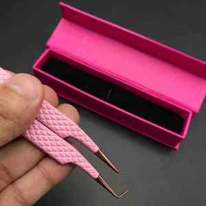 Pince à cils rose DANTRIC IMPLANTS en acier inoxydable, antistatique, pointe de précision, angle de 90/45 degrés, manche recouvert pour cils - Product Image 3