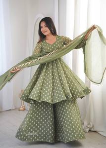 ชุดสูทผ้าไหมกรุบกรอบสีม่วงแบบดั้งเดิมพร้อม dupatta ไร้รอยยับและยืดได้สำหรับ Eid - Product Image 4