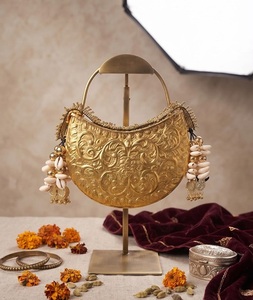 Pochette de soirée de luxe pour femme, entièrement artisanale en laiton, motif floral, perles, style indien - Product Image 6