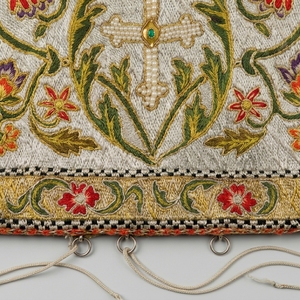 Bursa litúrgica de iglesia hecha a mano, bordada a mano con hilo de oro, de terciopelo de lujo, para cruz de altar cristiana y misa - Product Image 2