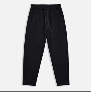 Pantalon de jogging décontracté en tricot noir pour homme, coupe classique, couleur unie - Product Image 1