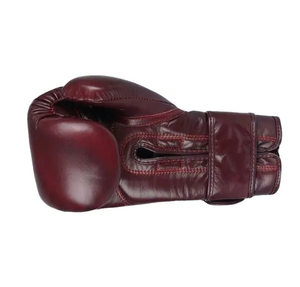 <b>Light</b> Weight Comfortable Best Quality Boxing Gloves With Custom Logo Hot Sale Men's New Style Cowhide Leather Boxing Gloves - Product Image 6