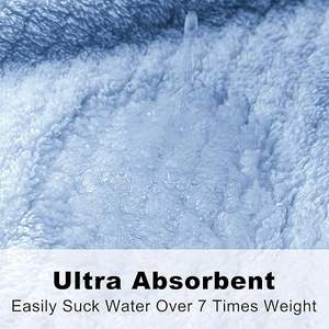 Nouvel arrivage : Peignoir de luxe unisexe à capuche, imprimé personnalisé, en satin noir et flanelle, pour homme, doux, idéal pour la maison, la salle de bain et le sommeil. - Product Image 4