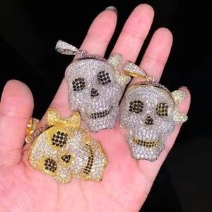 Pendentif Crâne Vintage de Luxe en Moissanite et Diamant Jaune Massif, Bijou Hip Hop pour Mariages, Fêtes et Cadeaux, Disponible à Prix Bas - Product Image 1
