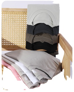 Logo personnalisé OEM Design Couleur unie Body Clean Version Haut à manches courtes T-shirt à manches courtes pour hommes - Product Image 1