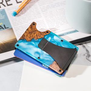 Porta tarjetas de resina epoxi, Portaplumas de madera y resina, Decoración artística de resina y madera, Regalo de aniversario, Portaplumas verde de resina, Regalo hecho a mano - Product Image 1