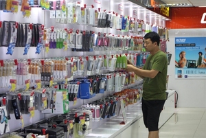 ADONG A15 High Quality <b>Metal</b> L-Shape Tiered Display <b>Shelf</b> Recyclable | Phone Shop Supermarket Storage Rack | OEM/ODM - Product Image 5