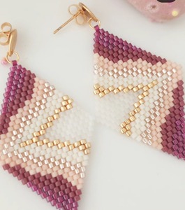 Versatile Design Beaded Earrings All Occasion Beaded Earrings Smooth Finish Beaded Earrings Wholesale Factory Beaded Earrings - Product Image 3