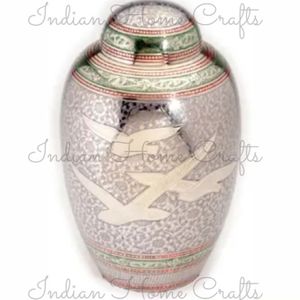 Urna Funeraria de Metal Grabada, Caja Cineraria Decorativa para Cenizas Humanas - Artesanía India - Product Image 2