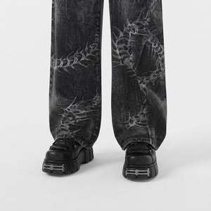 Jeans en denim déchiré à jambes larges pour homme avec broderie, coupe ample, style streetwear, style automne - Product Image 6