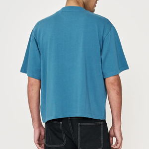 เสื้อยืดผ้าแคนวาสคอตตอน 100% ทรงบ็อกซี่ ระบายอากาศได้ดี เป็นมิตรต่อสิ่งแวดล้อม สำหรับผู้ชาย พร้อมโลโก้แบบกำหนดเอง คอกลม สไตล์ลำลอง สตรีทแวร์ - Product Image 5