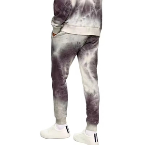 Nouveaux survêtements en gros pour hommes, survêtements personnalisés avec logo OEM, respirants, prix raisonnable - Product Image 4