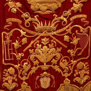 Custom Red Velvet Sew-On 3D Embroidered Religious <b>Banner</b> Crown and Harp Gold Christian Procession <b>Banner</b> - Product Image 3