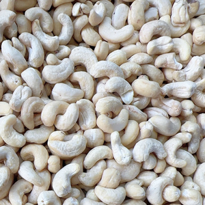 Vente en gros de noix de cajou biologiques, prix d'usine Santigo, noix de cajou W180 W210 W240 - Product Image 1