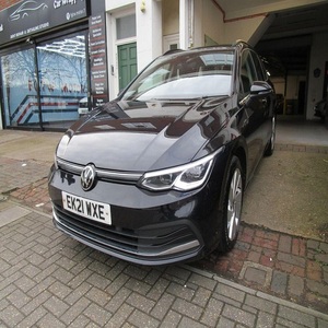 BONNE AFFAIRE 2021 GOLF 1.5 ETSI MHEV STYLE DSG EURO 6 (S/S) 5DR - Product Image 1