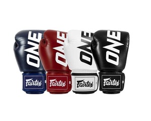 Gants de boxe Fairtex OEM One Model en cuir véritable pour l'entraînement de Muay Thai et le sparring, équipement de combat Fairtex sur mesure - Product Image 1