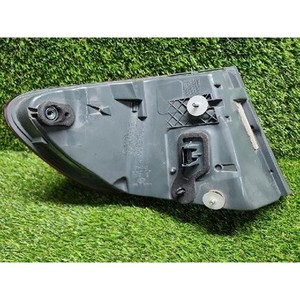ไฟท้ายขวามือสอง ซีรีส์ 5 รุ่น 17346202 - Product Image 3