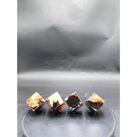 Endonezya Doğal Kehribar Küpü 5 cm Cilalı Taş Gevşek Doğal Kristal Takı Yapımı ve El Sanatları Dekoratif Kullanım İçin